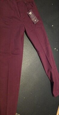 Gloria Vanderbilt Women's Rail Straight Jeans,8 Average, Plum Wine